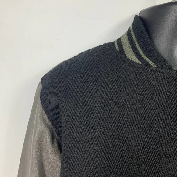 Krew Men's Varsity Classic Long Sleeve Snap Embroidered Logo Jacket Size‎ M - Picture 3 of 12